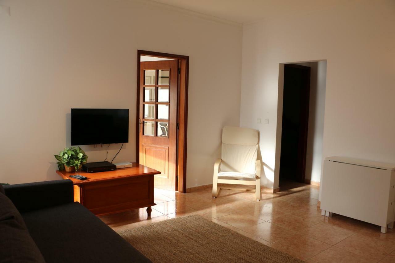 Home4u - Cosy With Fantastic Terrace Apartment *